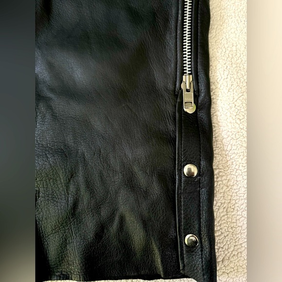 Wilson’s Leather XL motorcycle leather chaps zipped, snaps, lace up, buckle - Picture 4 of 10